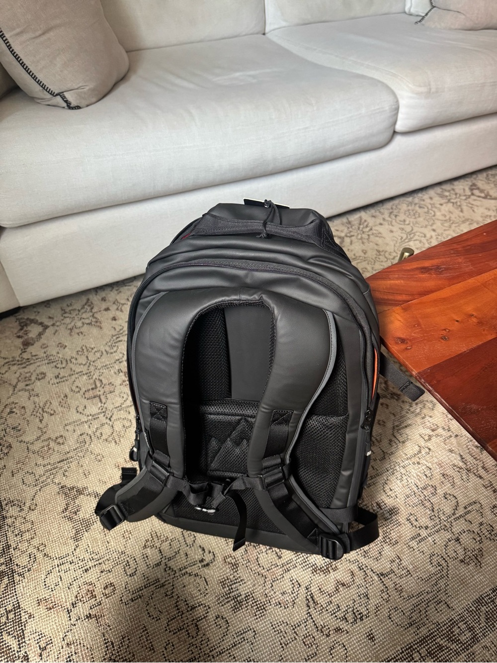 Stubble & Co Black Backpack - Picture 2 of 4